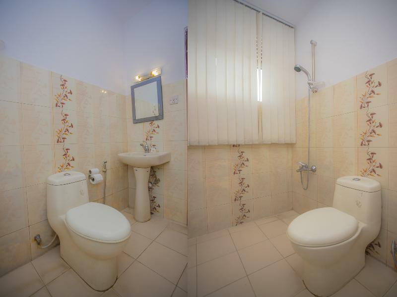 Oyo 135 Lost Garden Apartment And Guest House Katmandú Exterior foto